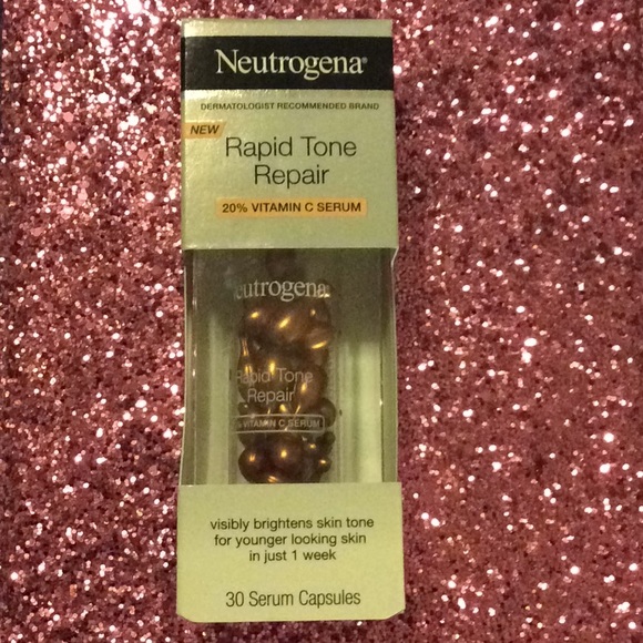 Neutrogena Other - NEUTROGENA  Rapid Tone Repair serum capsules